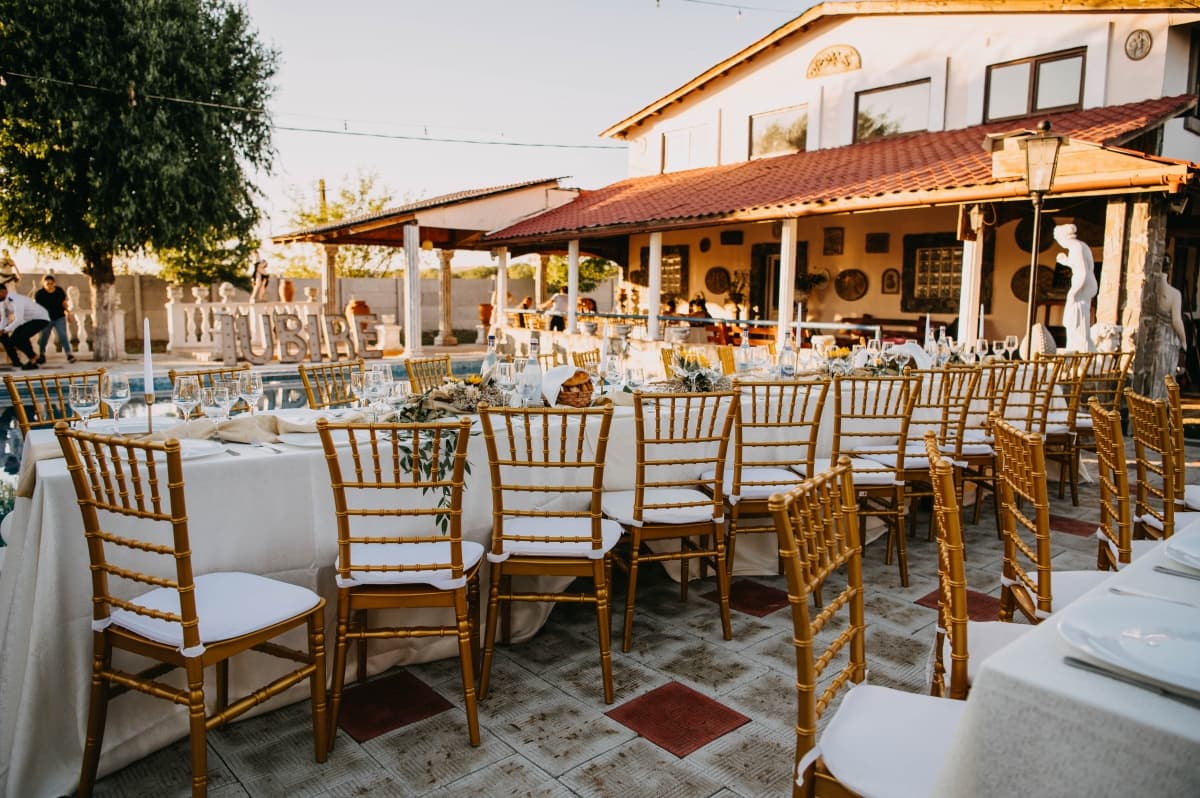 The Farm - locatie pentru nunti in Coţofenii din Faţă, Dolj