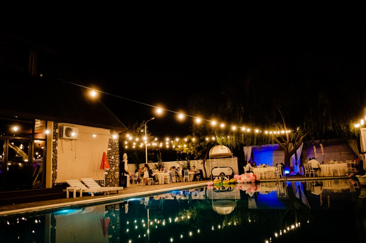 Fotografie de Pletea Fotograf  la Zen Pool &amp; Ballroom