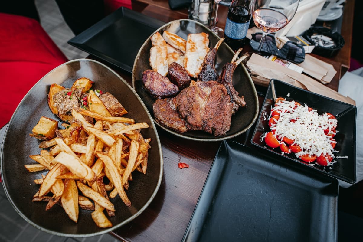 Fotografie de Romeo Mihail Photography la Restaurant Traffic