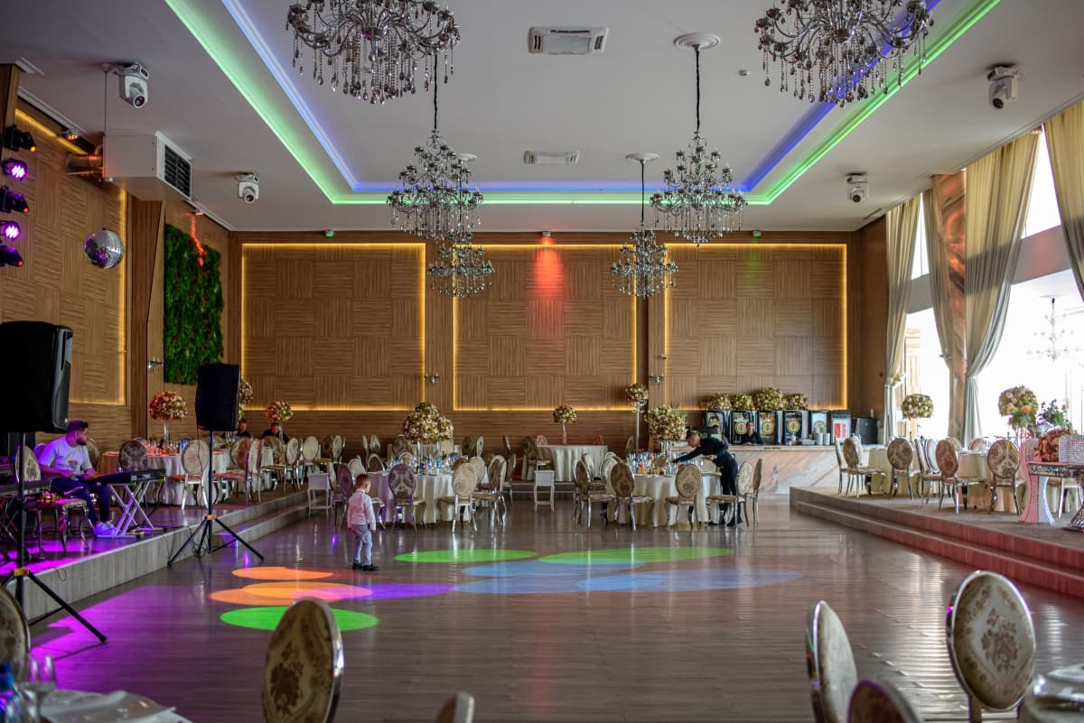 Le Gaga - locatie pentru nunti in Iași, Iași