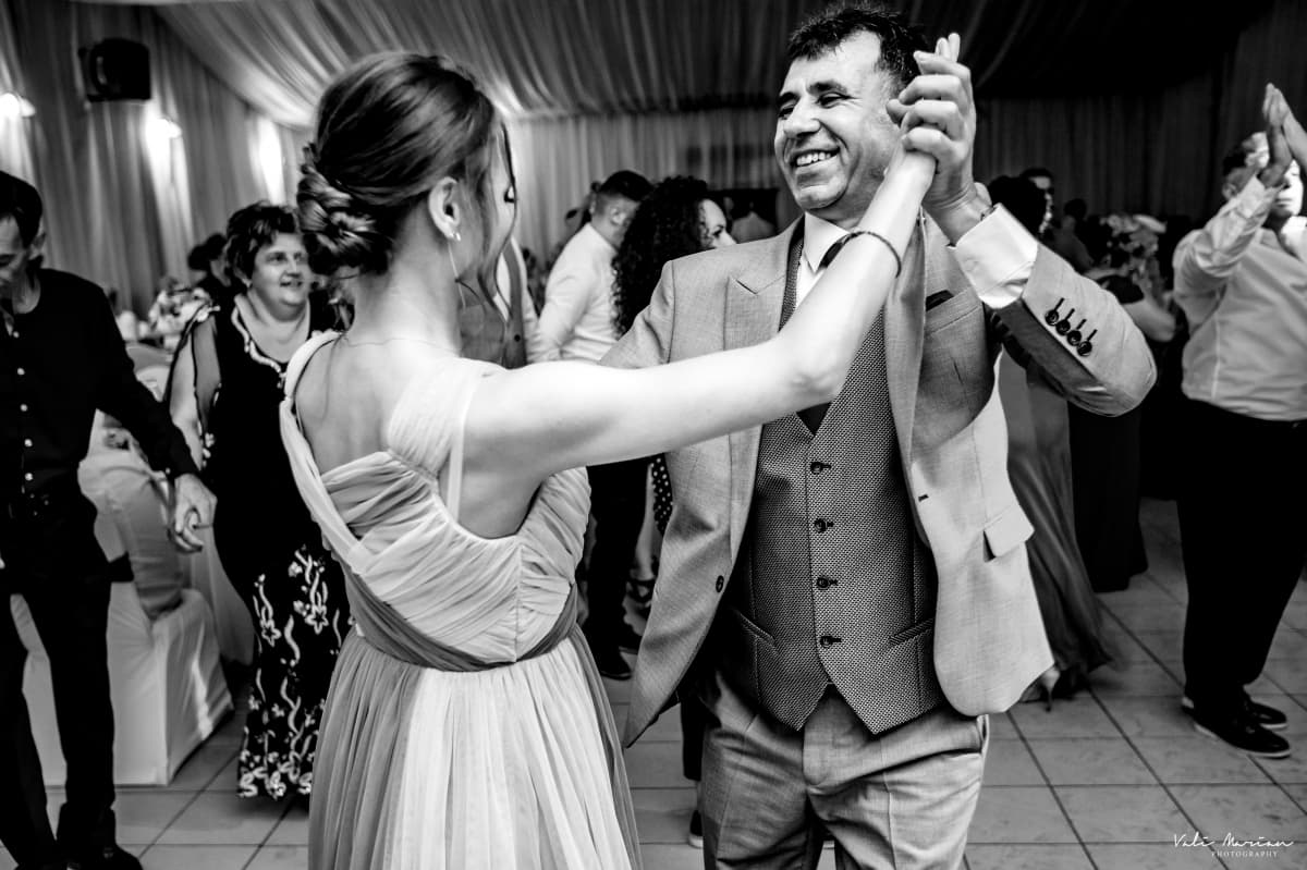 Fotografie de Vali Marian la Caminul Cultural Vinga