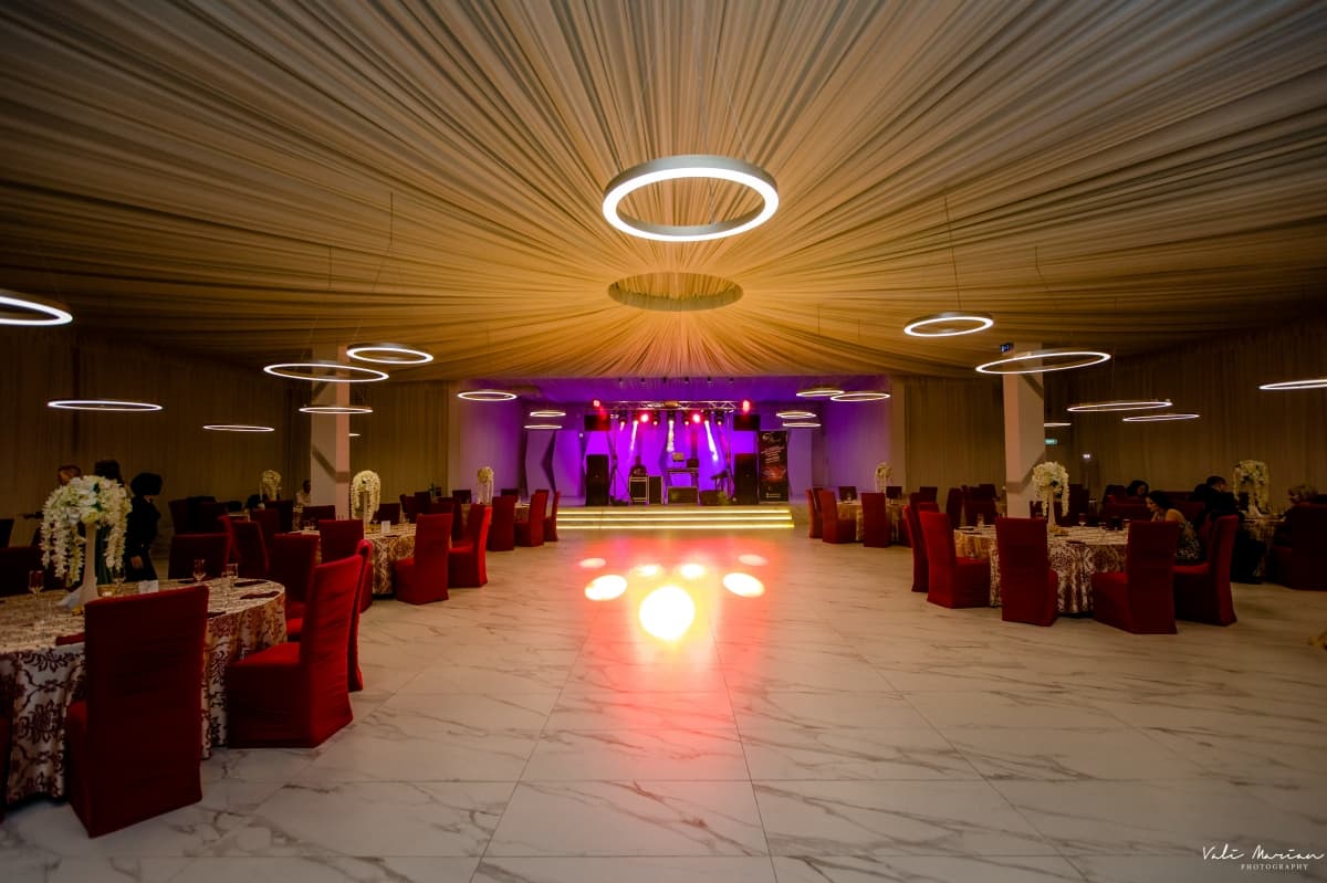 Fotografie de Vali Marian la Amiral Events &amp; Style