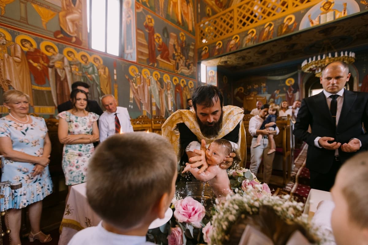 Biserica Adormirea Maicii Domnului - locatie pentru nunti in Remetea Mare, Timiș