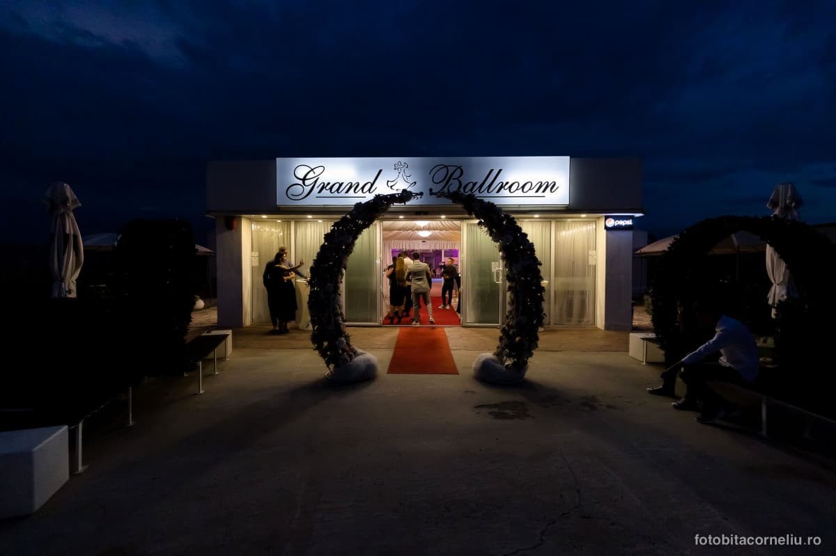 Grand Ballroom - locatie pentru nunti in Văcărești, Dâmbovița