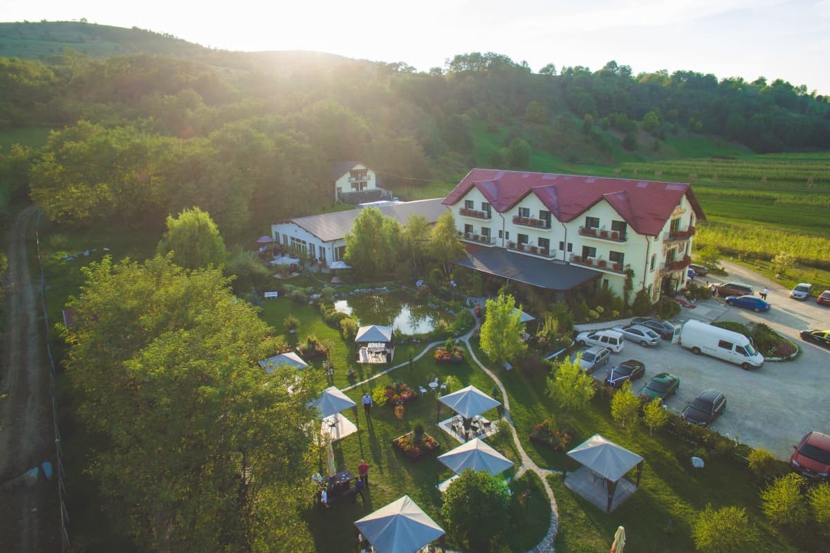 Fotografie de Bogdan Todireanu la Pensiunea Magic Garden