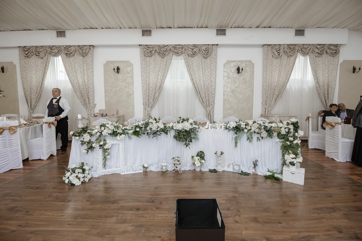 Fotografie de ByMariusValentin la Imperial Ballroom