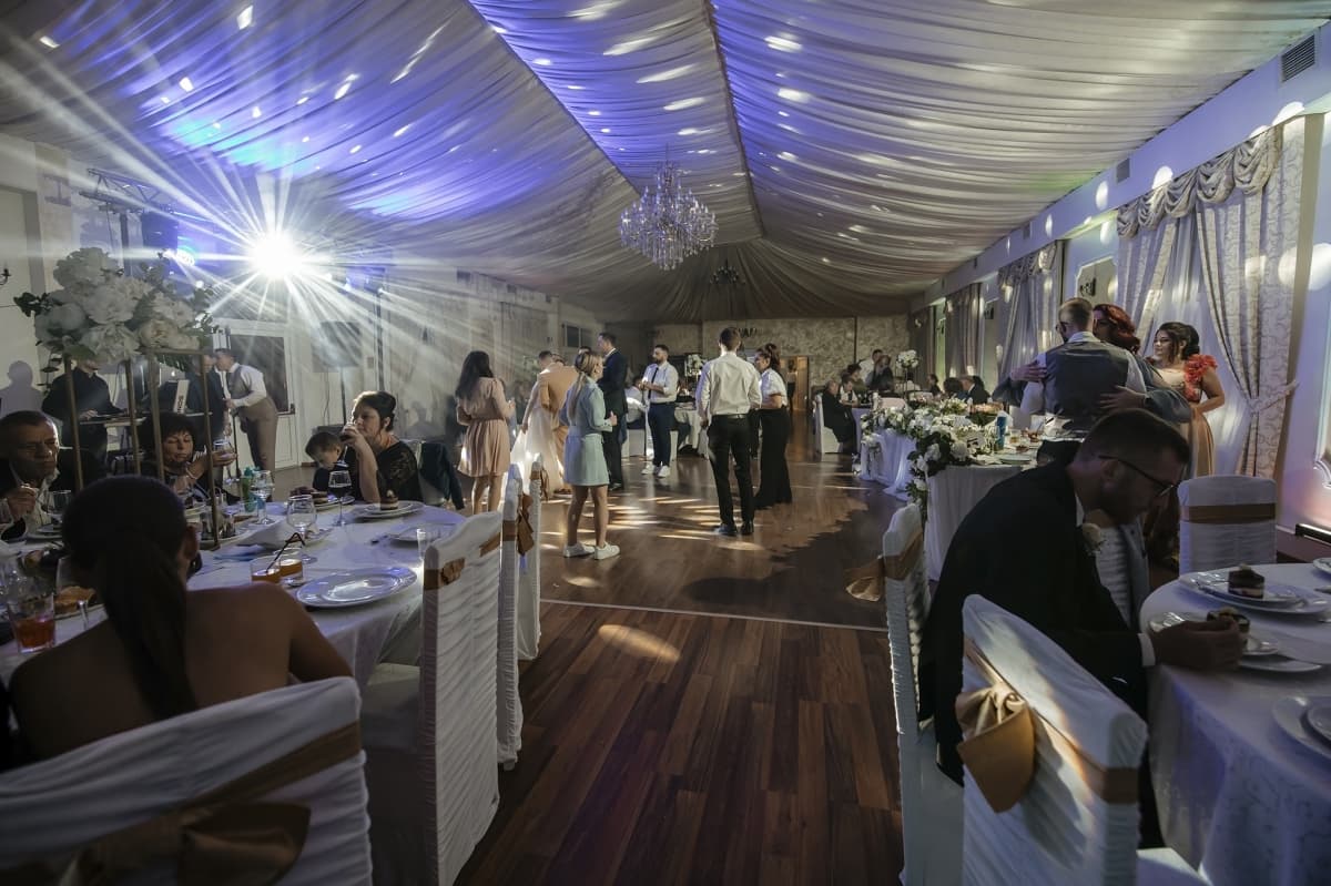 Fotografie de ByMariusValentin la Imperial Ballroom