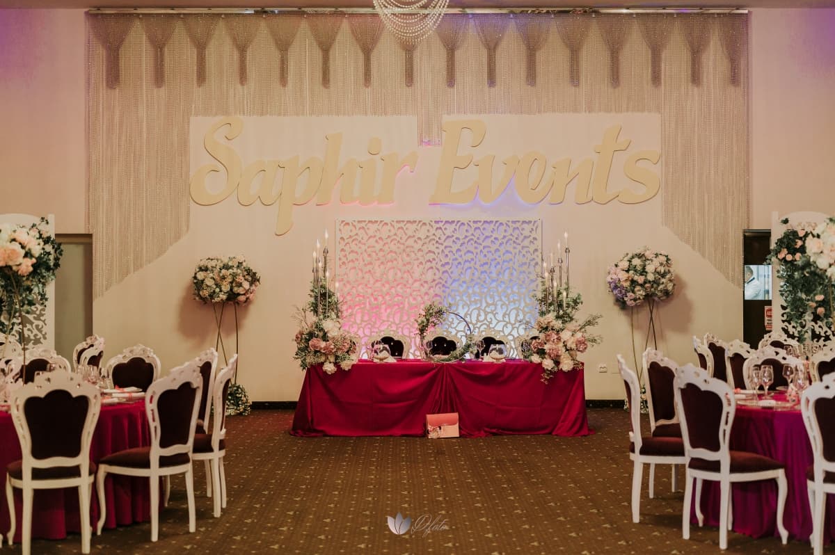 Fotografie de D. Foto la Saphir Events