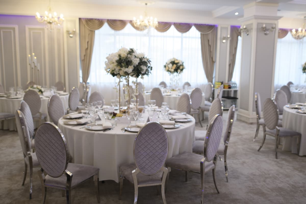 Fotografie de M Dima Foto Studio la Hotel Trotus - Imperial Ballroom