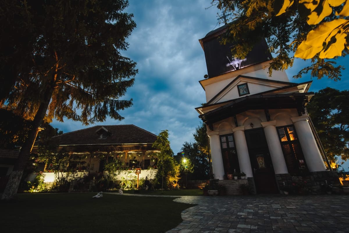 Fotografie de Constantin Alin la Schitul Cetatuia Ramnicu Valcea