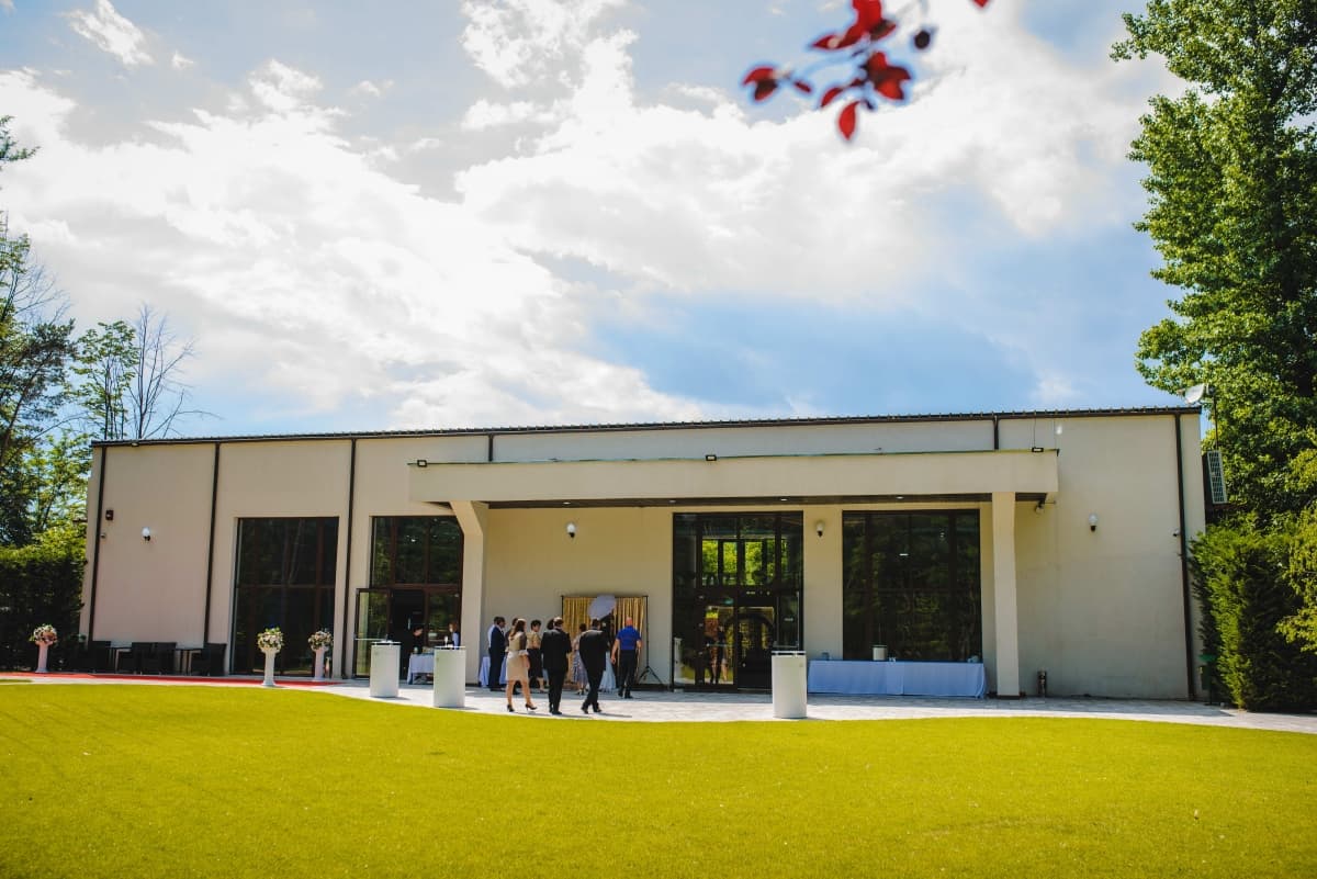 Crystal Palace Forest - locatie pentru nunti in Râmnicu Vâlcea, Vâlcea