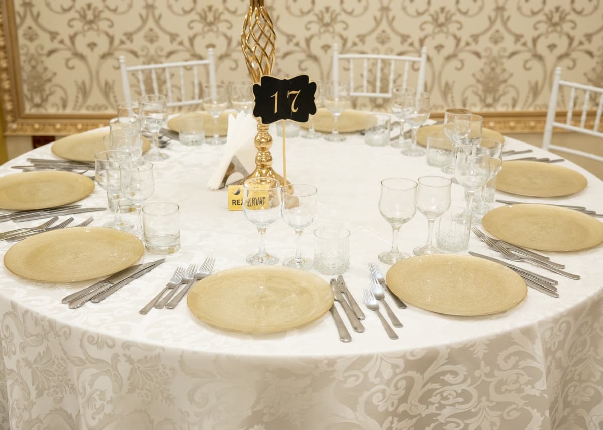 Restaurant Prestige - locatie pentru nunti in Craiova, Dolj