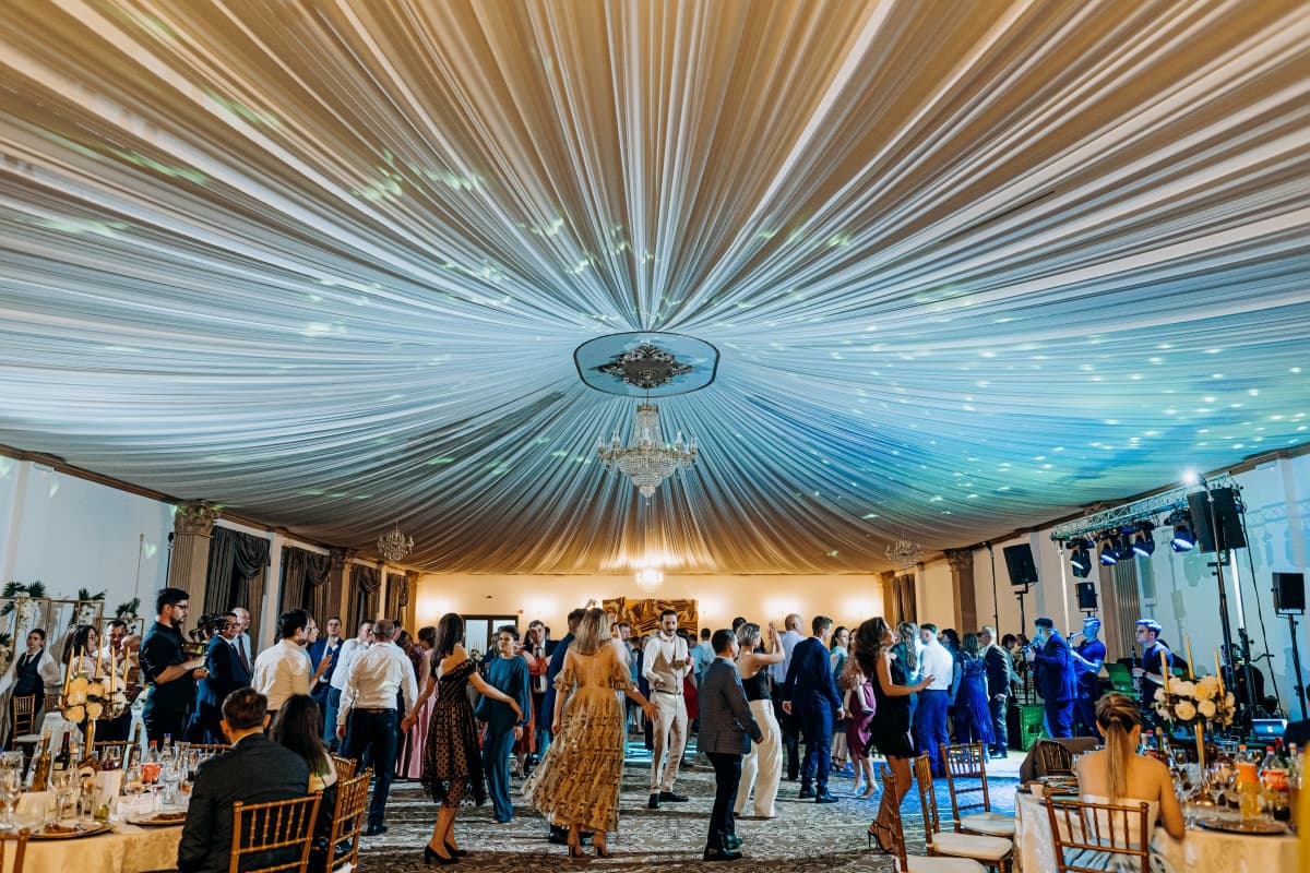 Fotografie de Sebastian Purusniuc Fotograf la Cattaleya - Events Hall