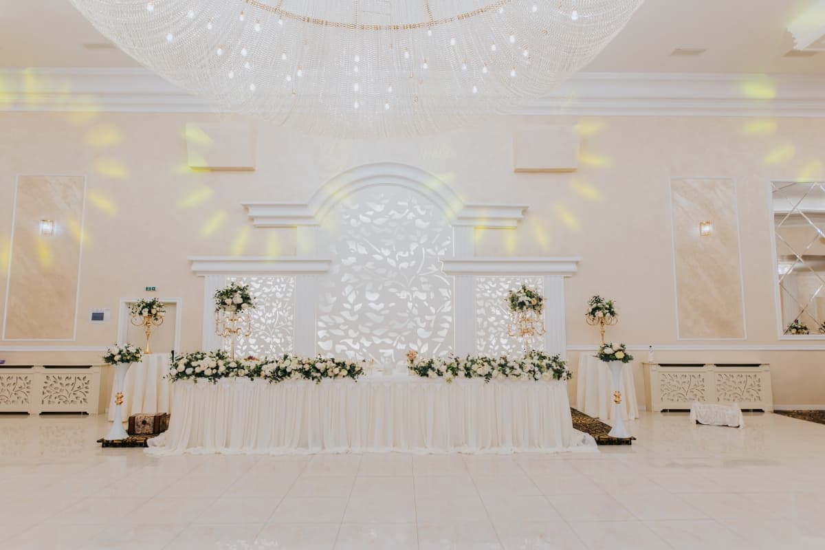 Fotografie de Besenyei Norbert la Imperial Inn