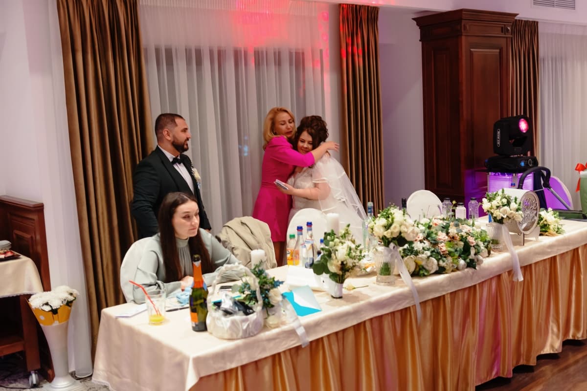 Fotografie de M Dima Foto Studio la Restaurant Vulturul