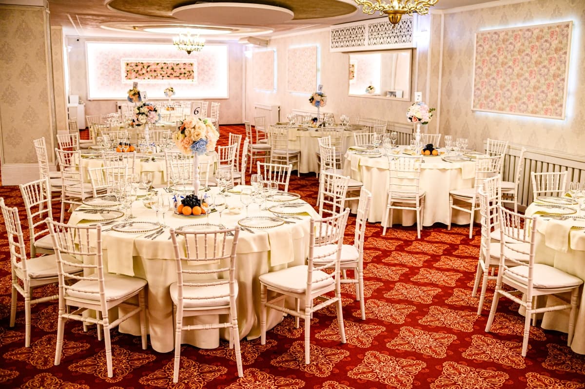 Fotografie de Gabriel Cimpoi la Restaurant Oscar 