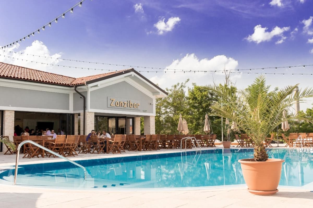 Zanzibar Pub - locatie pentru nunti in Filiași, Dolj