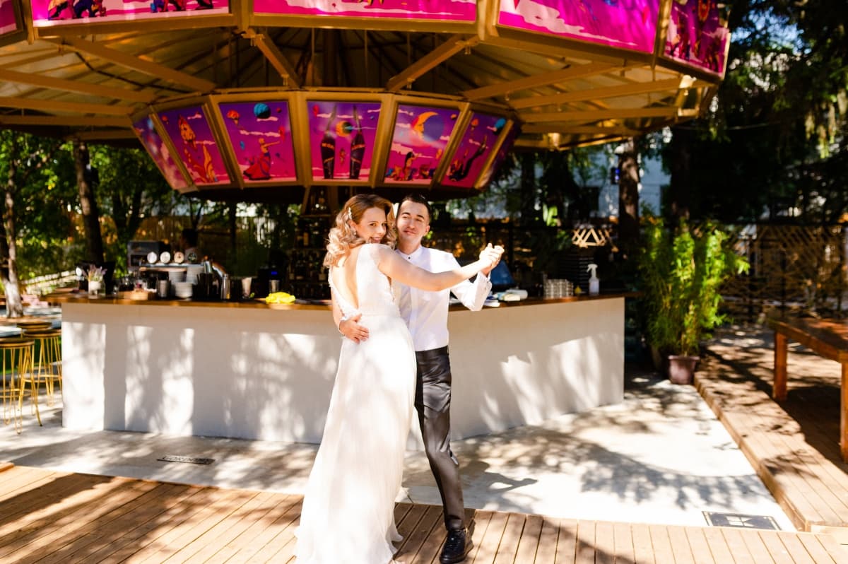 Fotografie de Live Love Laugh - Dana Sacalov la Si-Lounge