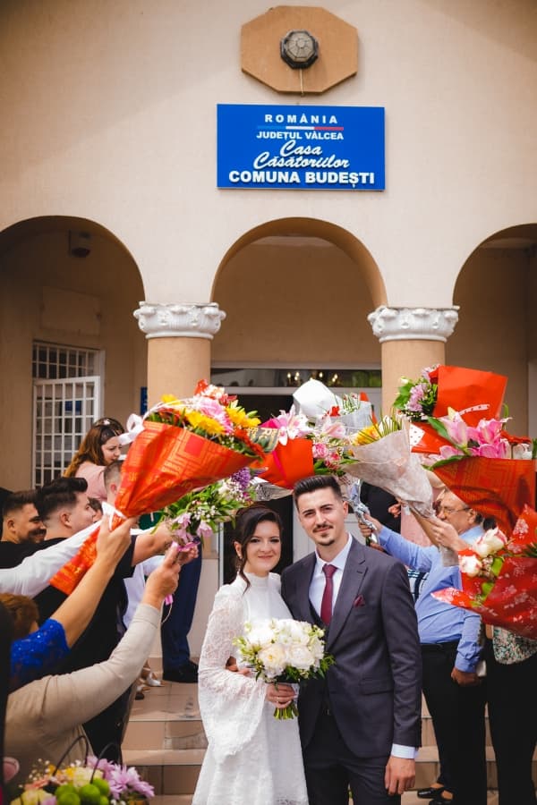 Fotografie de Constantin Alin la Casa Casatoriilor Budesti