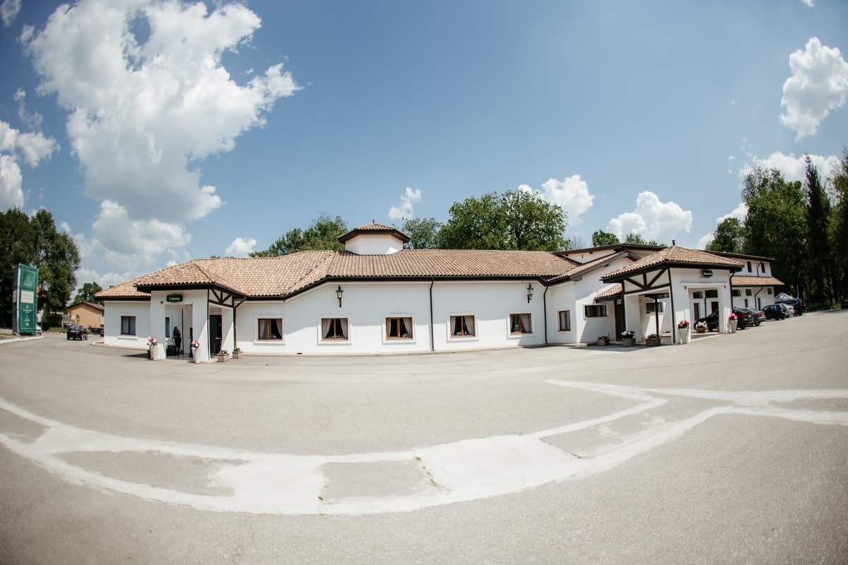 Navaro by Green City - locatie pentru nunti in 1 Decembrie, Ilfov