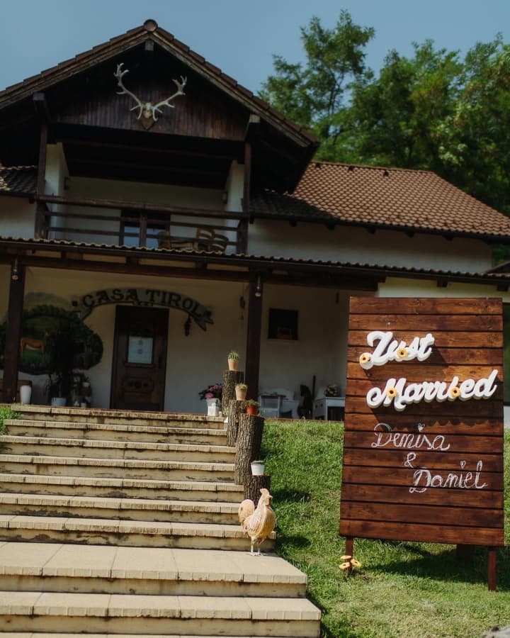 Fotografie de Andrei Stanea, Art Evolution Romania la Casa Tirol