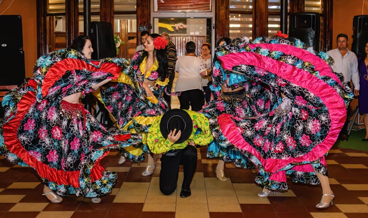 Fotografie de Raw Studio la Restaurant La Ronda