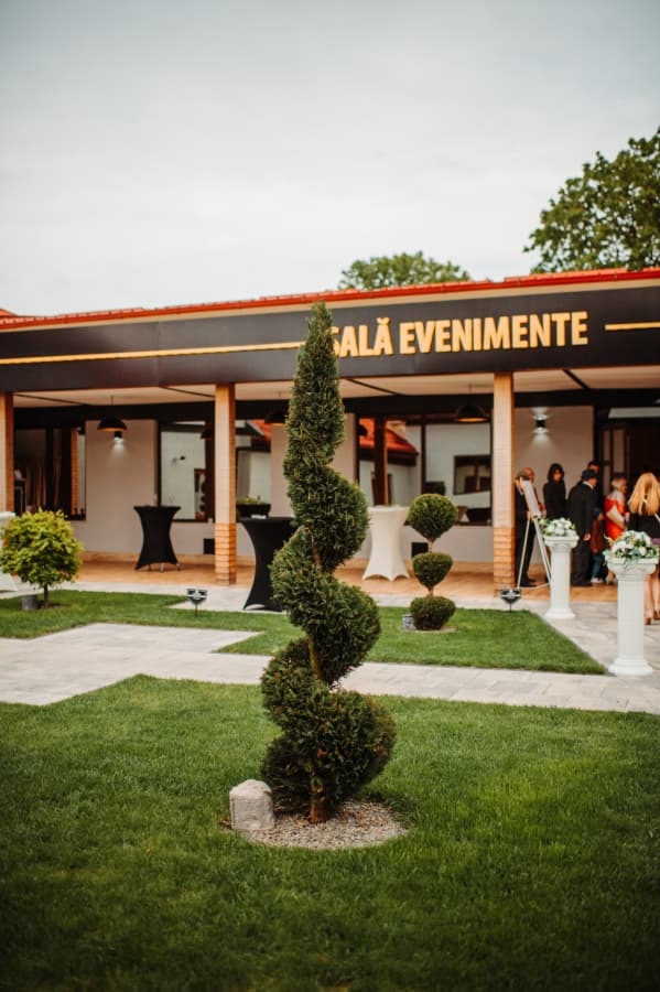 Restaurant La Popa - locatie pentru nunti in Blaj, Alba