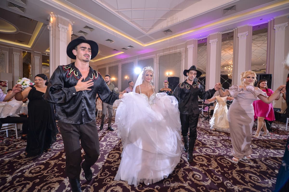 Fotografie de Bogdan Roth Octavian la Restaurant Colonadelor