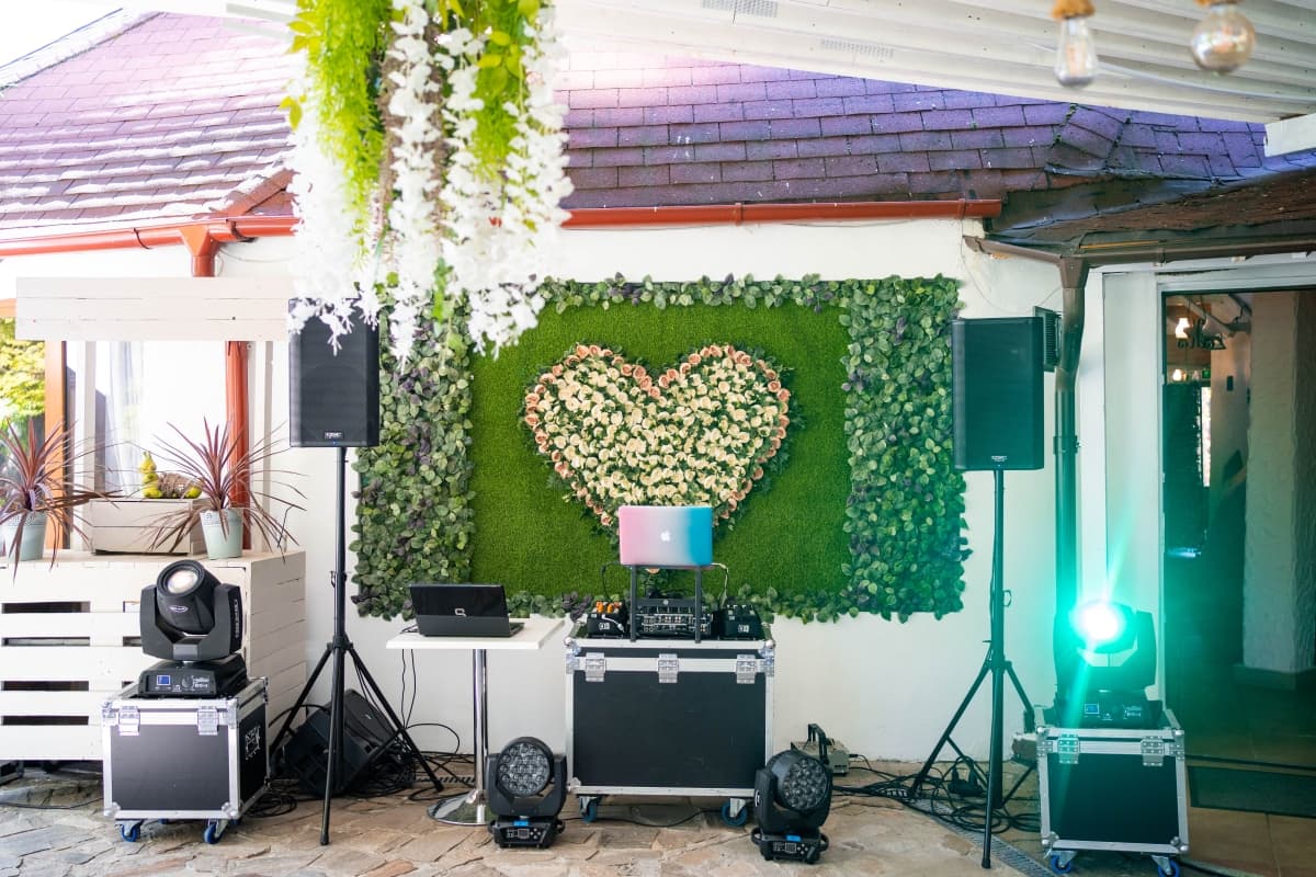 Fotografie de Andrei Roman Fotograf la Casa Cernica Ballroom