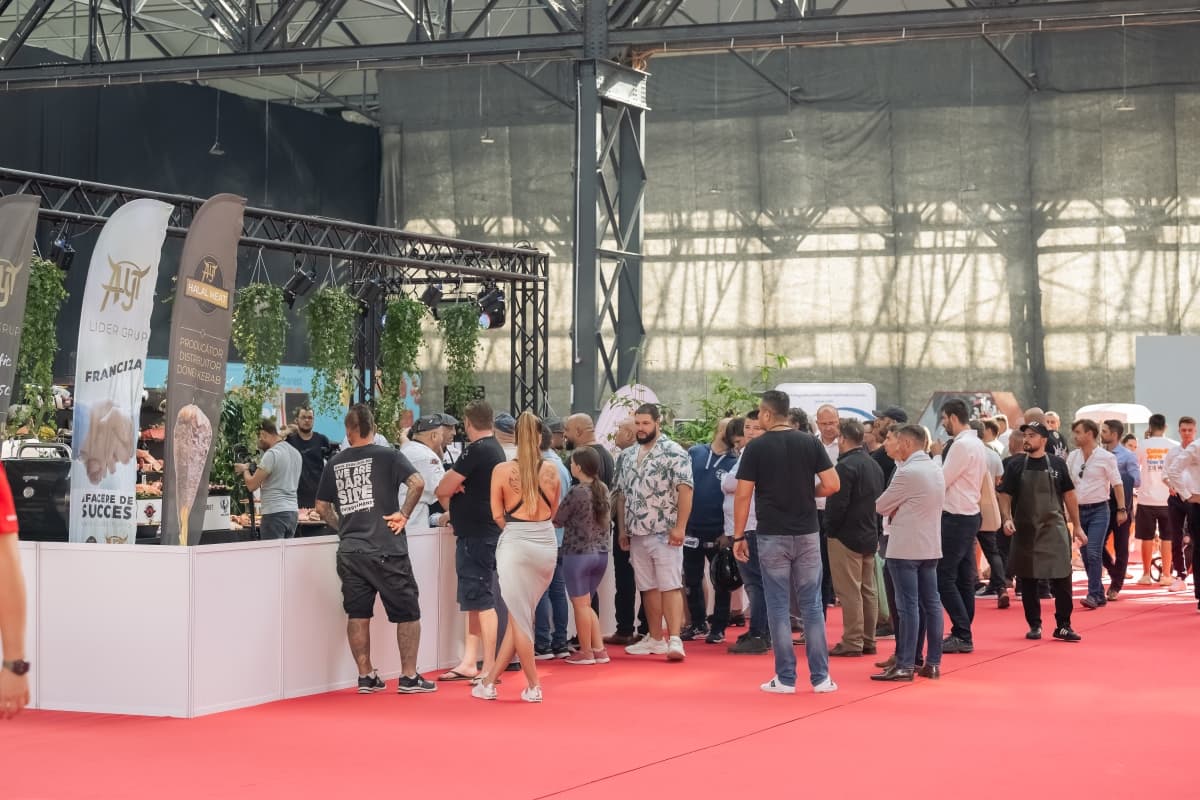 Fotografie de Mihai Gheorghe la Hala Laminor