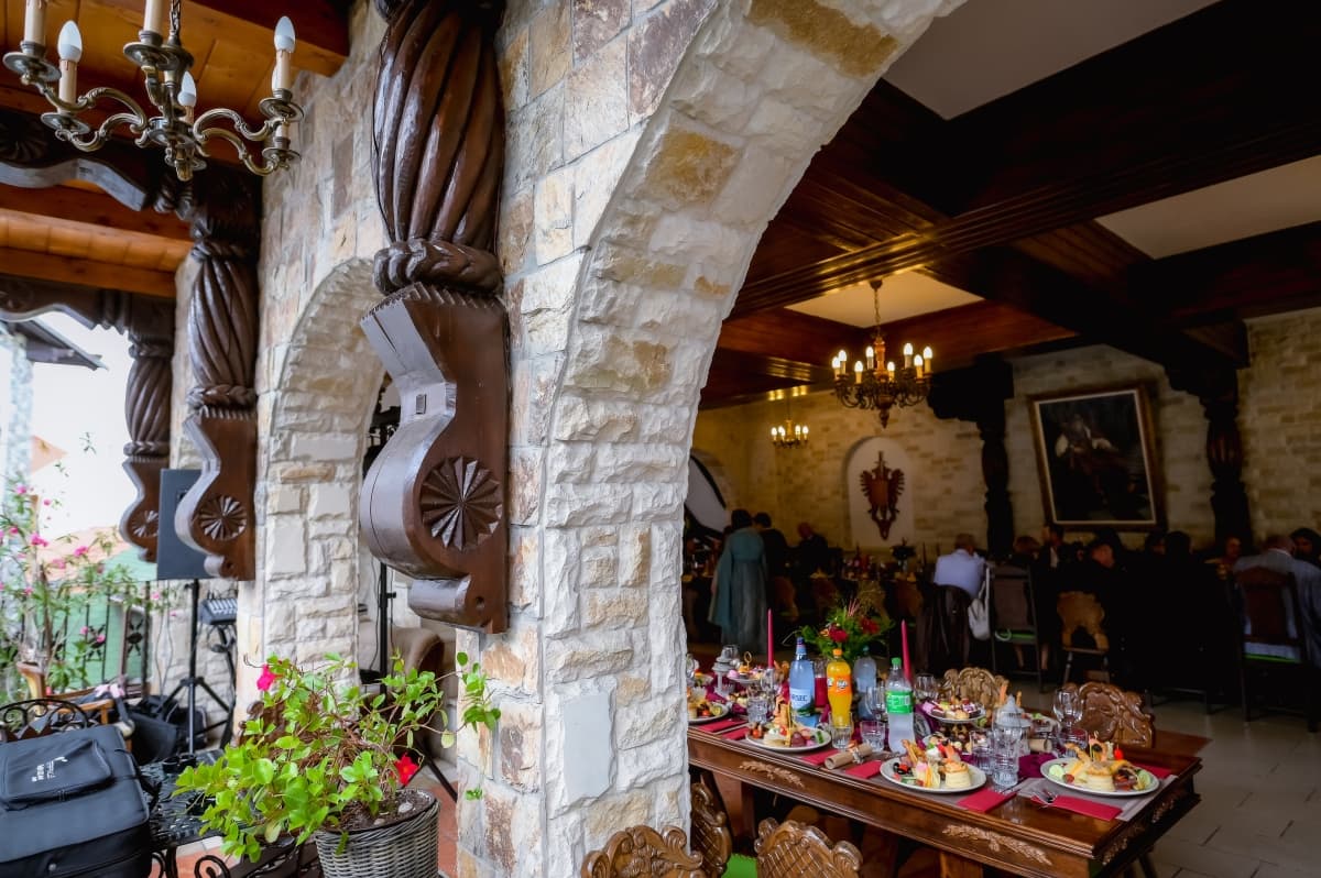 Fotografie de Răzvan Dale la Castelul Printul Vanator