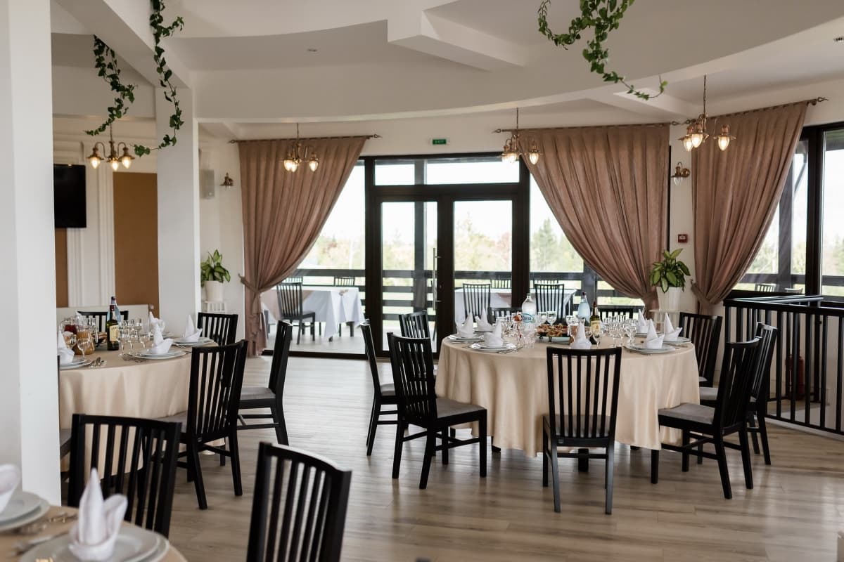 Comoara Bucovei - locatie pentru nunti in Corlata, Com. Berchisesti, Jud. Suceava, Suceava