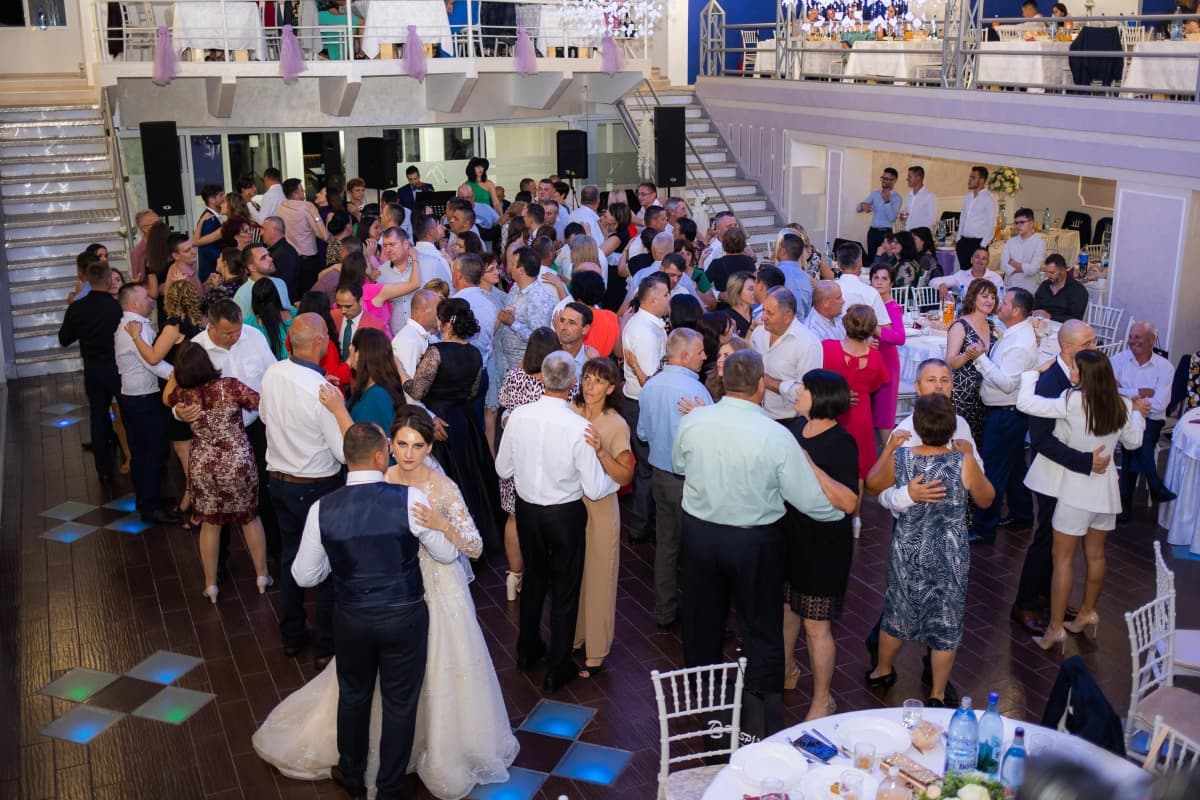 Ballroom Montana - locatie pentru nunti in Teșila, Prahova