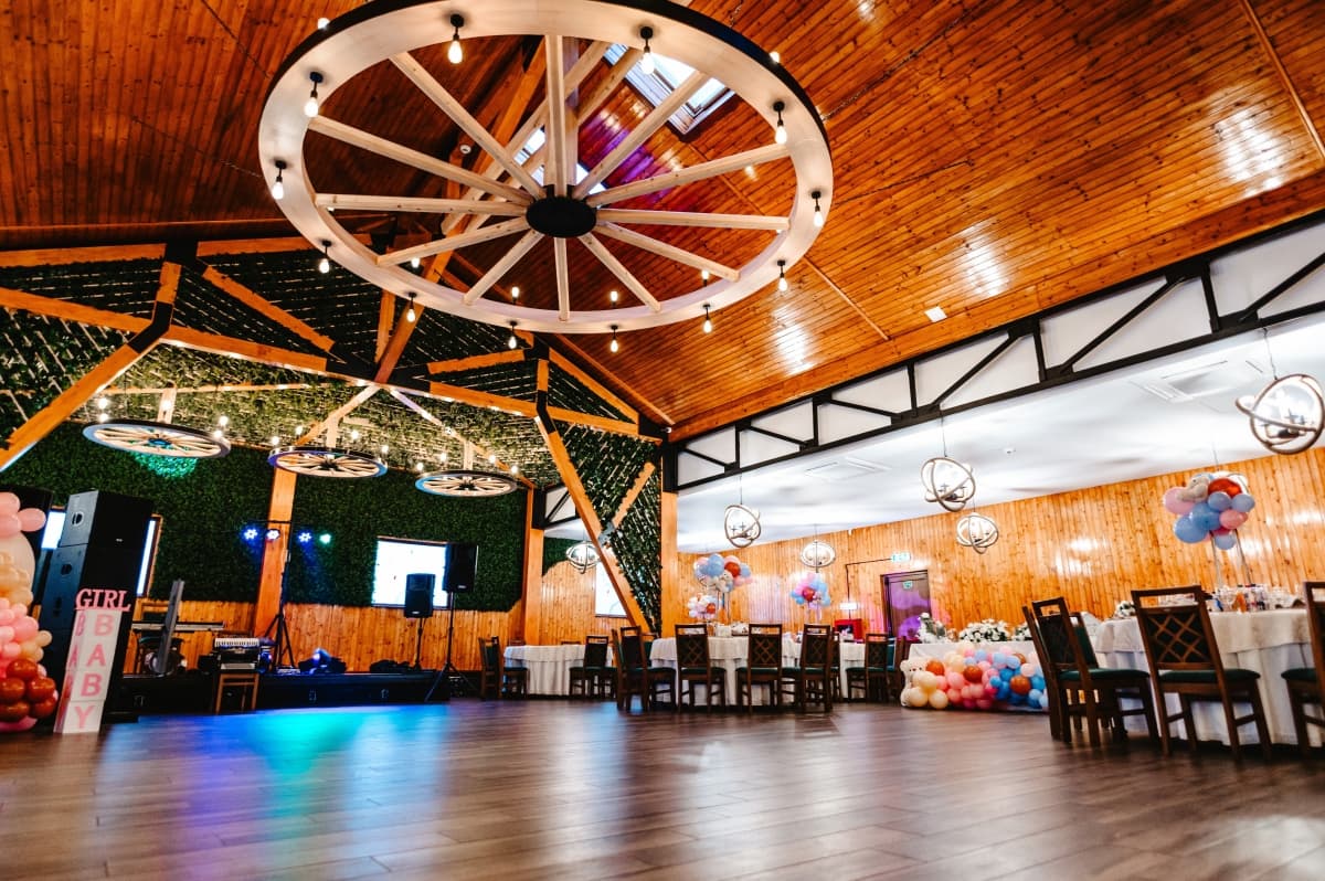 Fotografie de Catalin Chiriac la Popas Dumbravita 