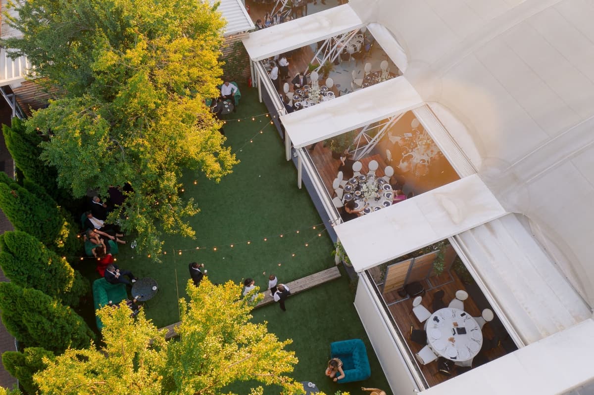 Fotografie de District One Stories la Fratelli Studios