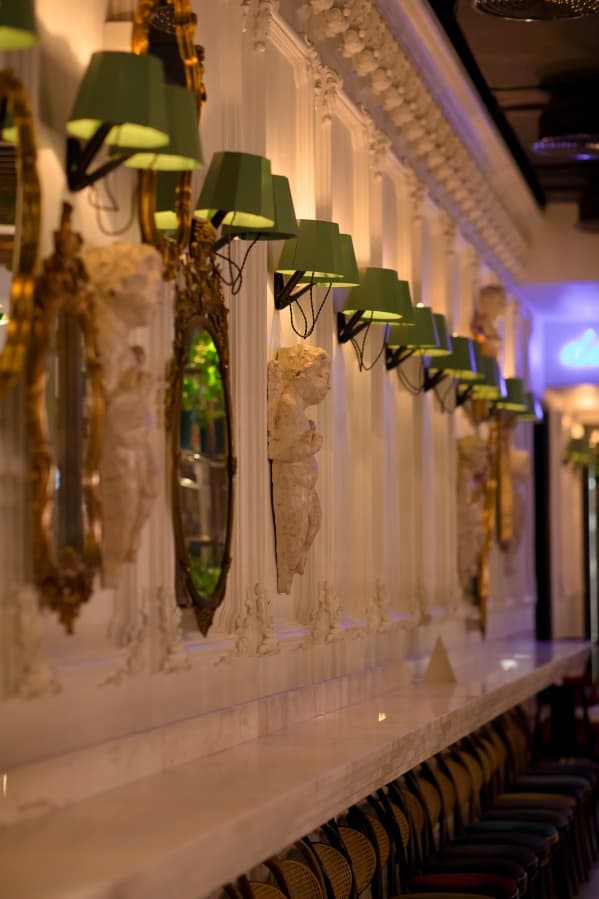 Fotografie de District One Stories la Fratellini Bistro