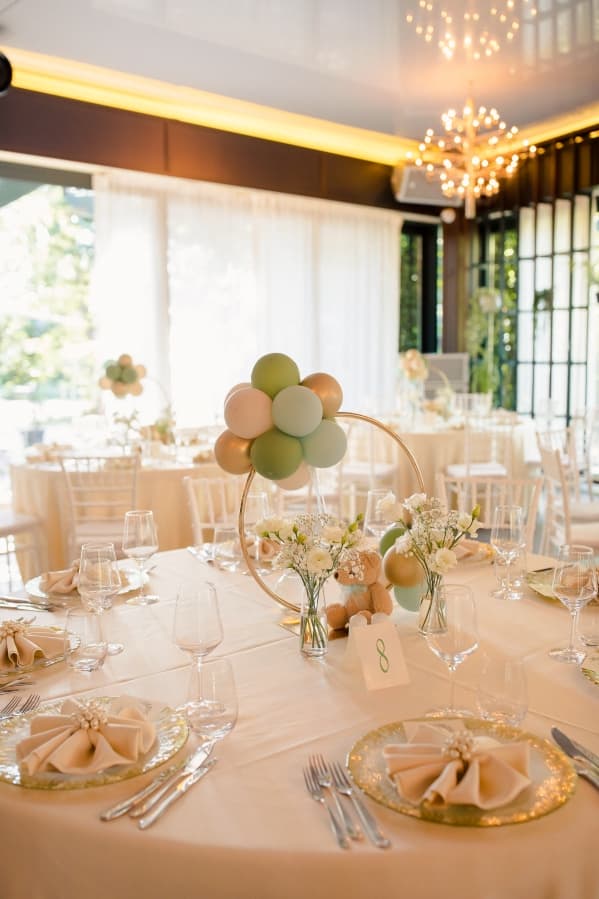 Fotografie de District One Stories la Isoletta