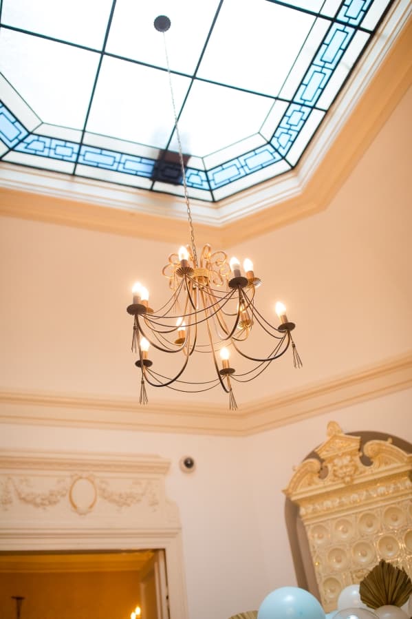 Fotografie de District One Stories la Luna Cafe &amp; Bistro