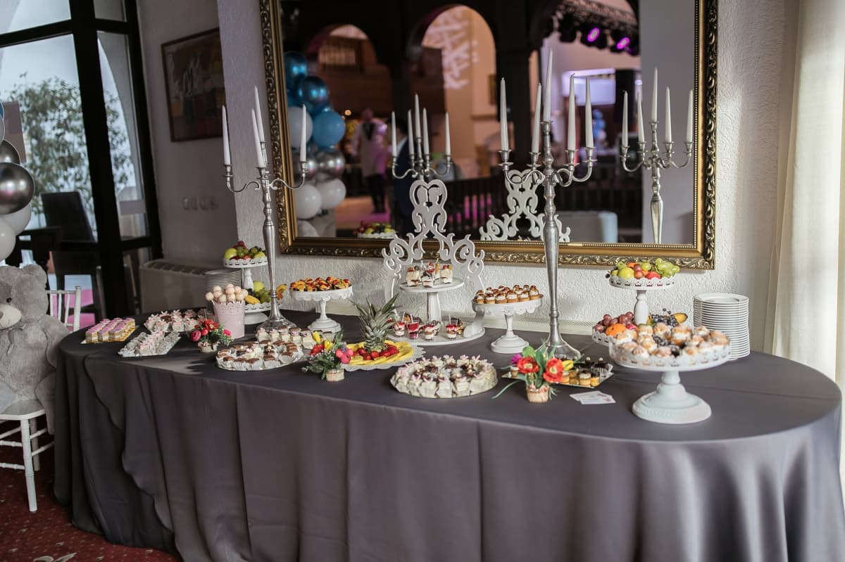 Fotografie de District One Stories la Taverna Zavoi