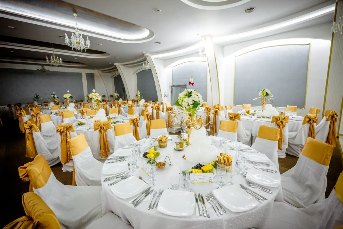 Restaurant Coral - locatie pentru nunti in Tecuci, Galați