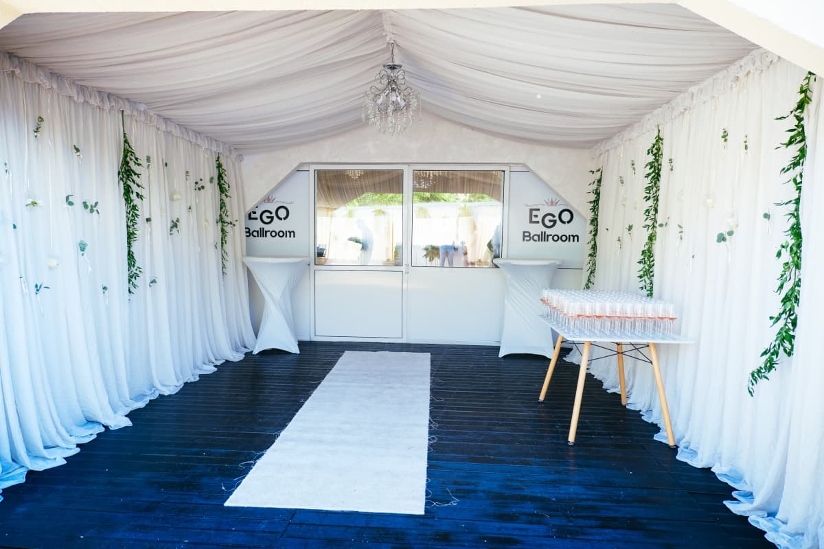 Fotografie de Vision Photography By Geo Dolofan la EGO Ballroom 