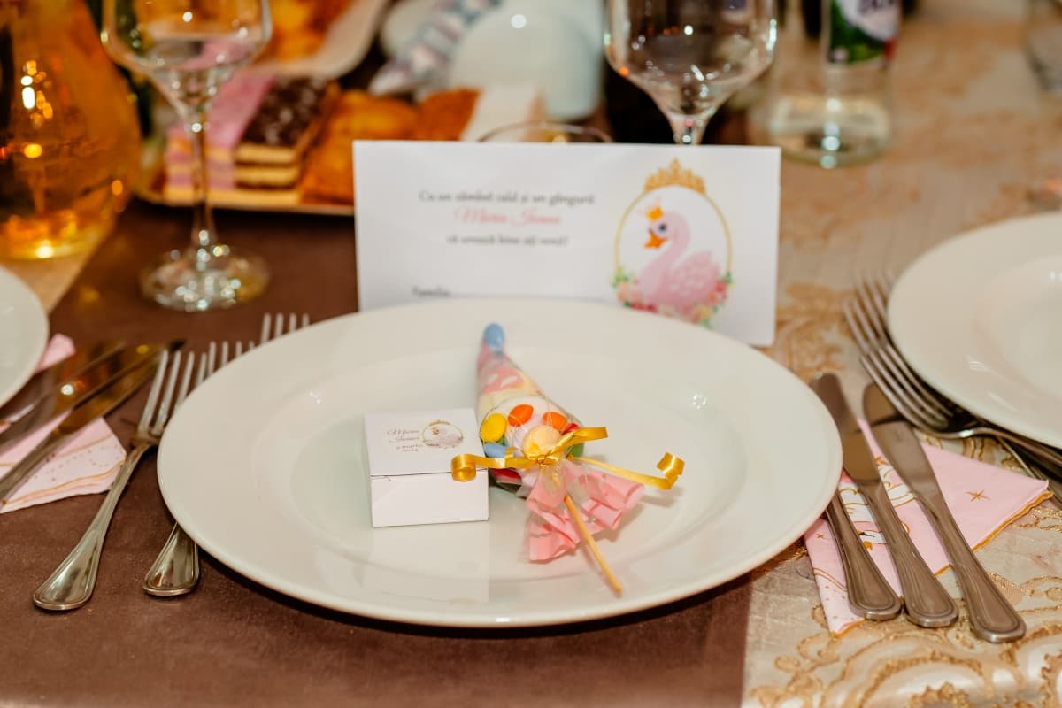 Restaurant Ambasador - locatie pentru nunti in Tecuci, Galați