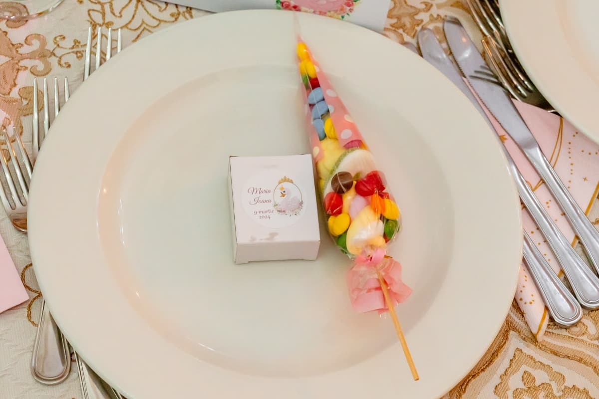 Restaurant Ambasador - locatie pentru nunti in Tecuci, Galați