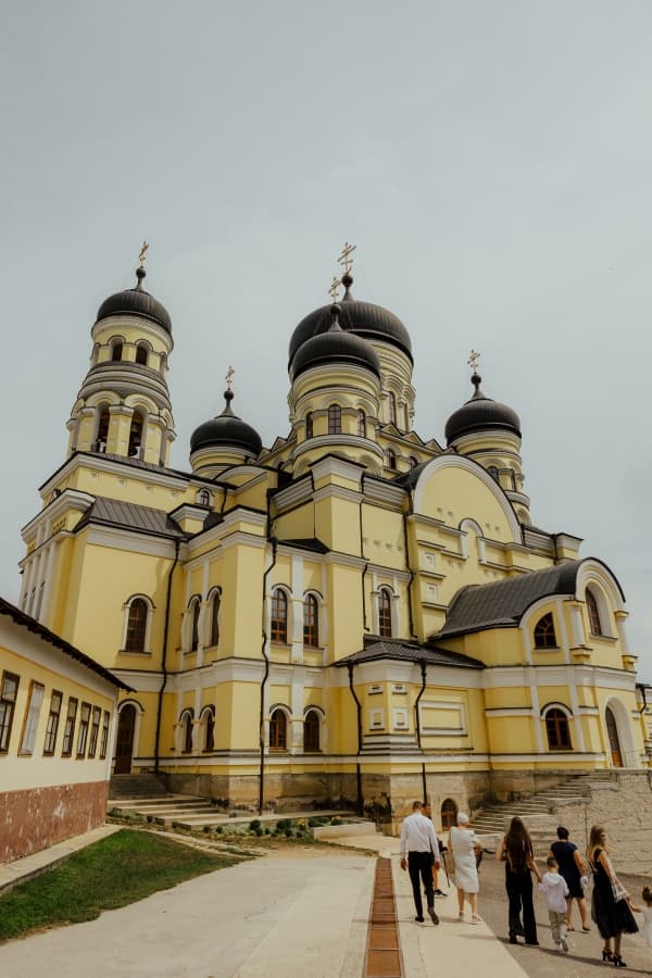 Fotografie de Sergiu Cotruta la Manastirea Hancu