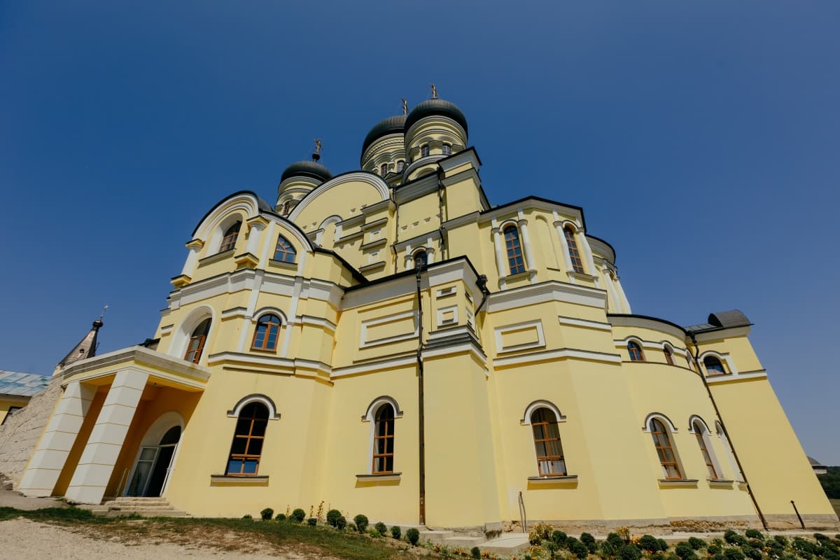 Manastirea Hancu - locatie pentru nunti in Raionul Hîncești