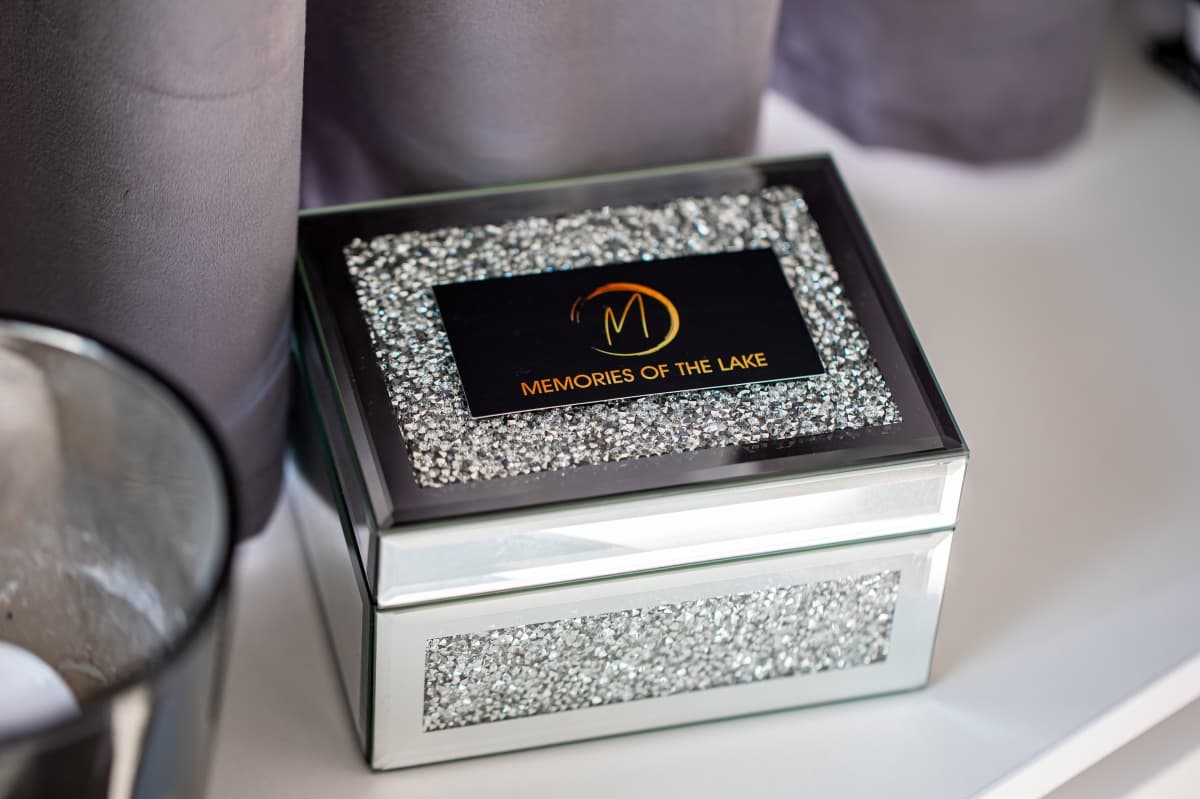 Fotografie de Your Story la Memories of the Lake