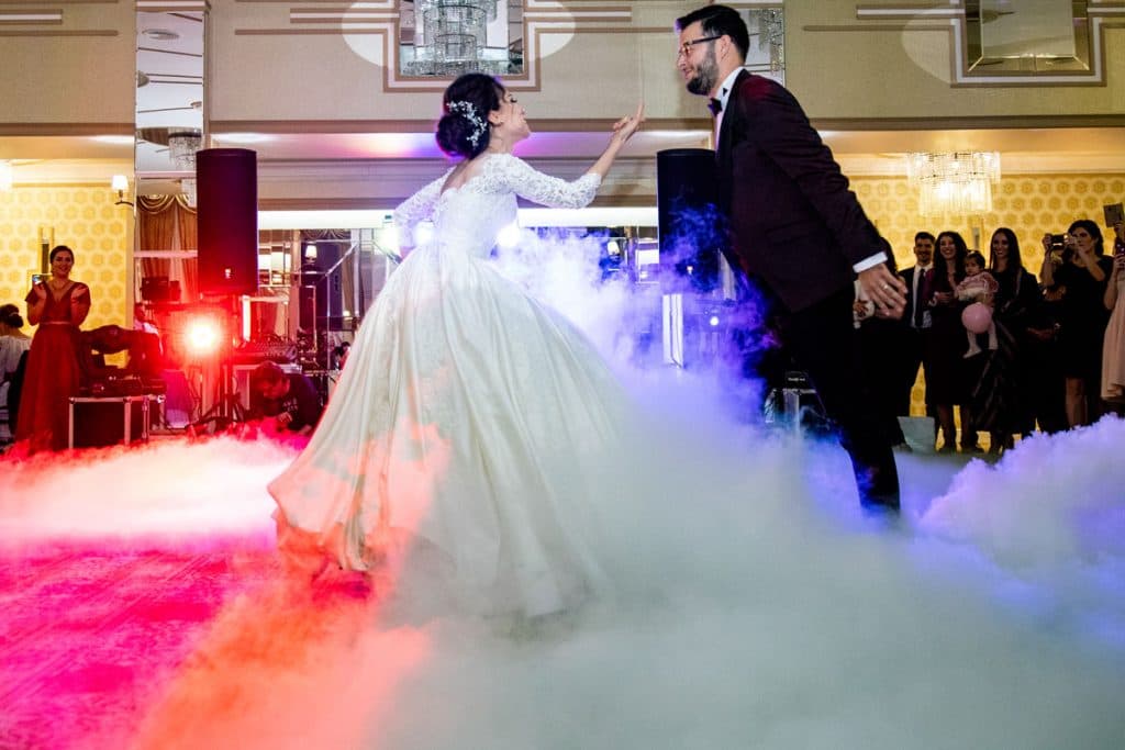 Fotografie de ZOOMER STUDIO la American Ballroom - Bulevardul Basarabia