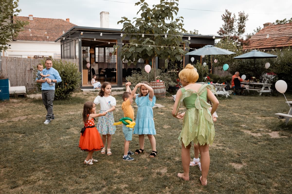 Fotografie de Blink Photography la Gradina cu lavanda