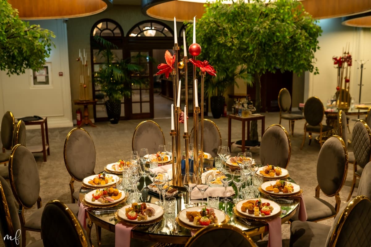 Fotografie de Mark Fazakas  la Brilliant Parc