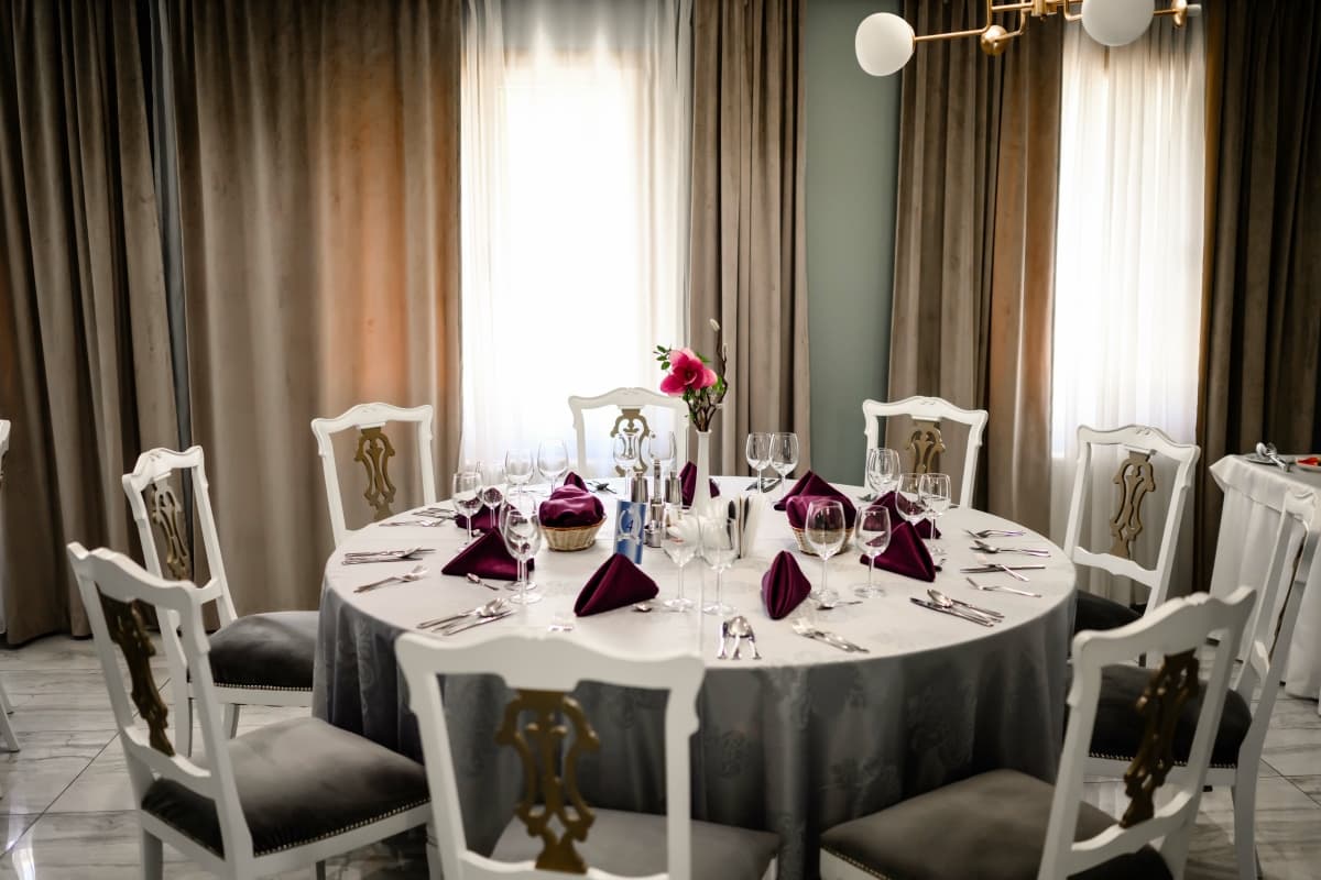 Hotel Royal Class - locatie pentru nunti in Cluj-Napoca, Cluj